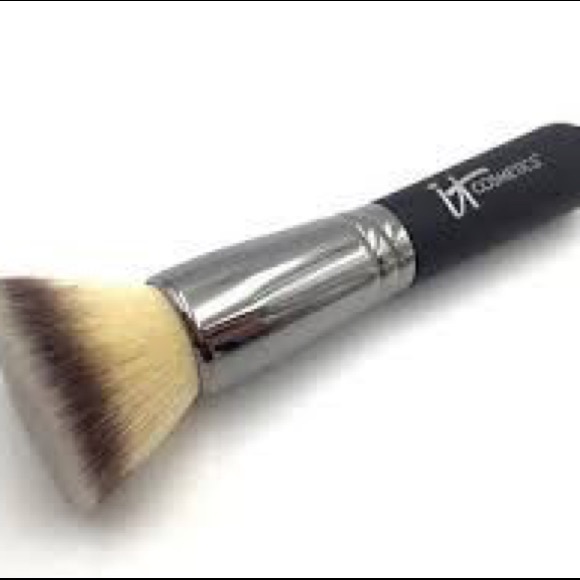 Sephora Makeup Heavenly Luxe Flat Top Buffing Foundation Brush 6
